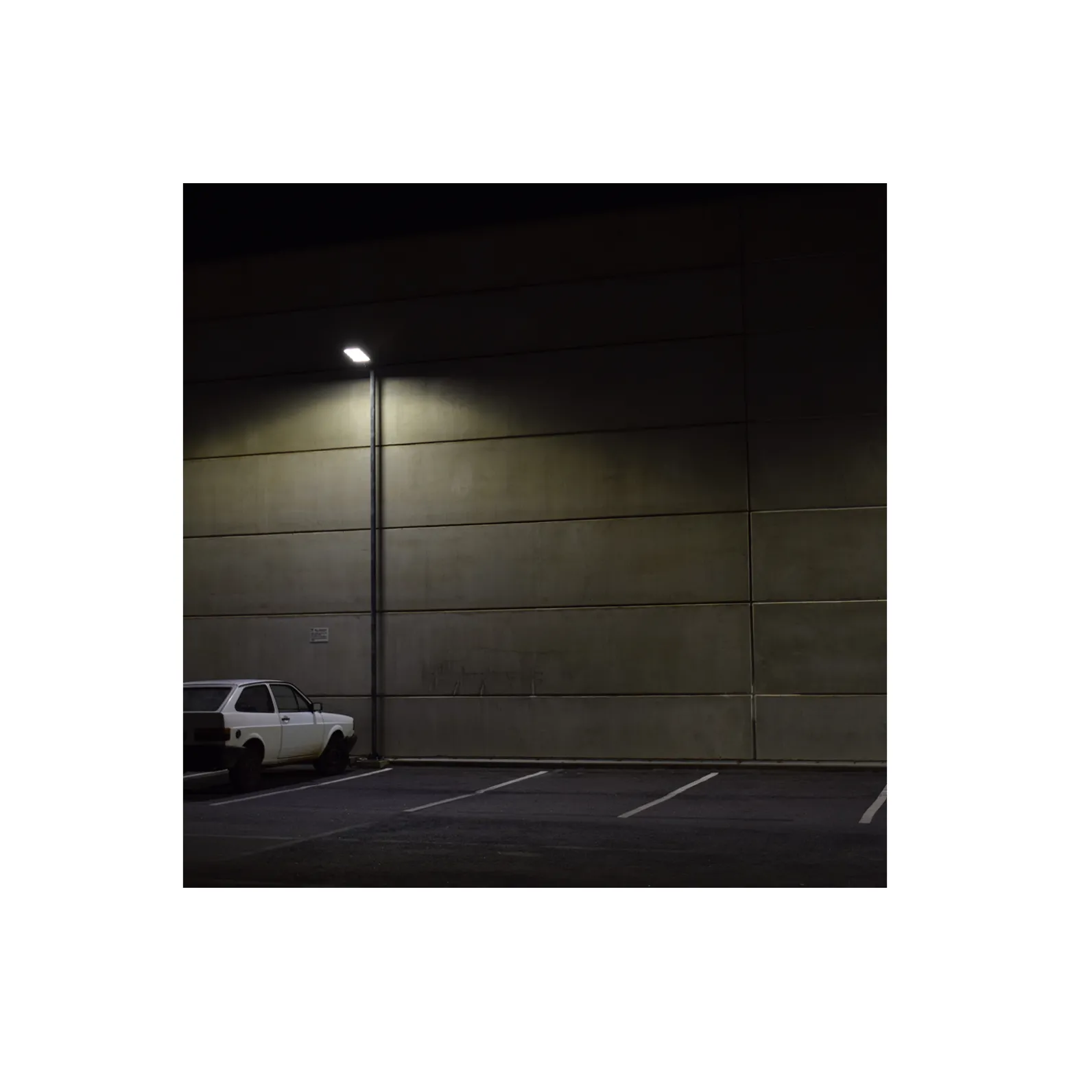 Bright Choice LED Gatubelysning 150W 18000lm 70x140D - 740 Kallvit | IP65 - Ljussensor - Asymmetrisk
