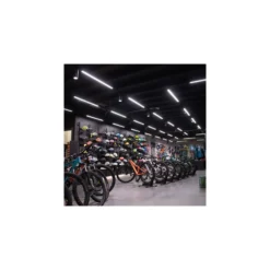 Dotlux LED-skenbelysning Stavformad Track Svart 30W 3300lm 110D - 930-957 CCT | 124cm - Bästa Färgåtergivning