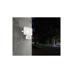 Eglo Vägglampa Faedo 3 Aluminium Vit 10W 1000lm - 850 Kallvit | IP44 - Rörelsesensor