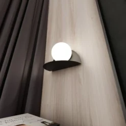 Emibig Vägglampa Form Stål Svart | Passande för 1x E14 - Max 10W