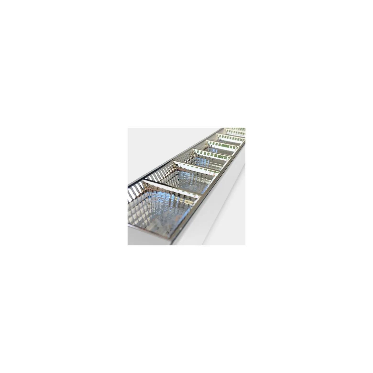 Interlight LED-skenbelysning Orion Svart 55W 5600lm 80D - 830 Varm Vit
