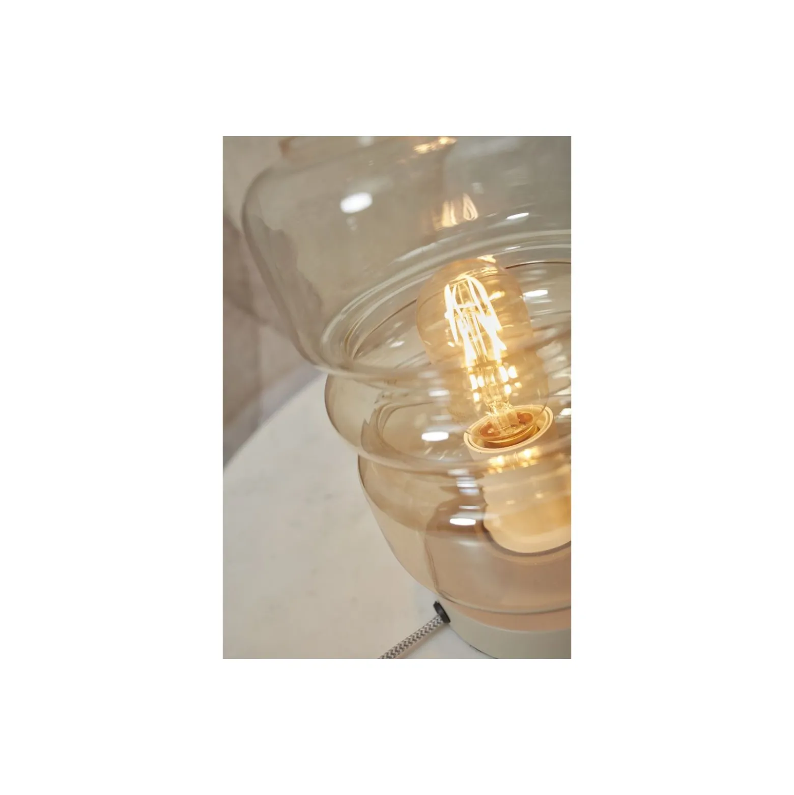It's about RoMi Bordslampa Verona Glas Brun | Passande för 1x E27