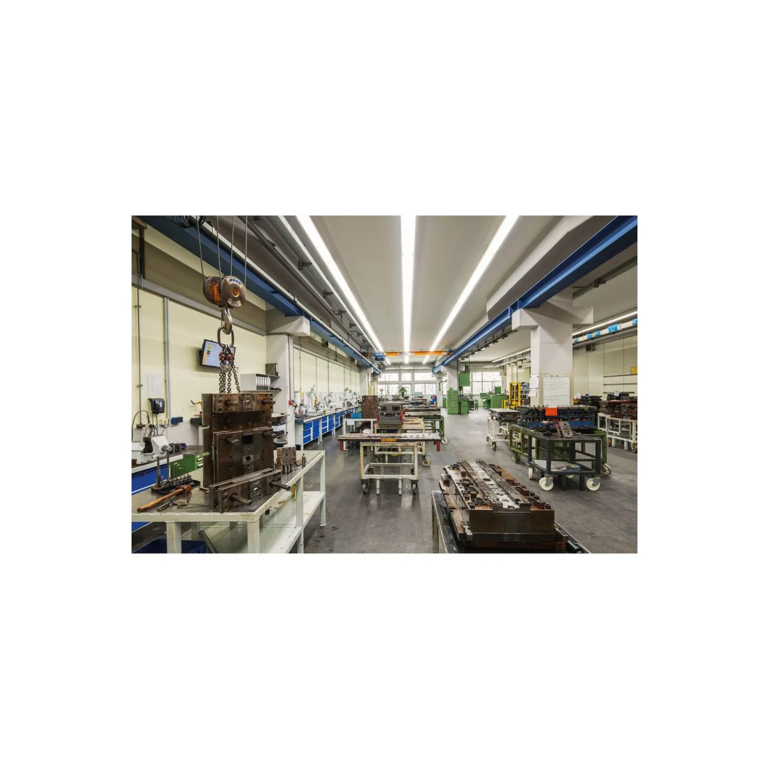 Ledvance LED Allmänbruksarmatur Vattentät Fukttät Gen 2 46W 6400lm - 840 Kallvit| 150cm - 3 Timmar Nödbelysning - Ersättare 2x36W